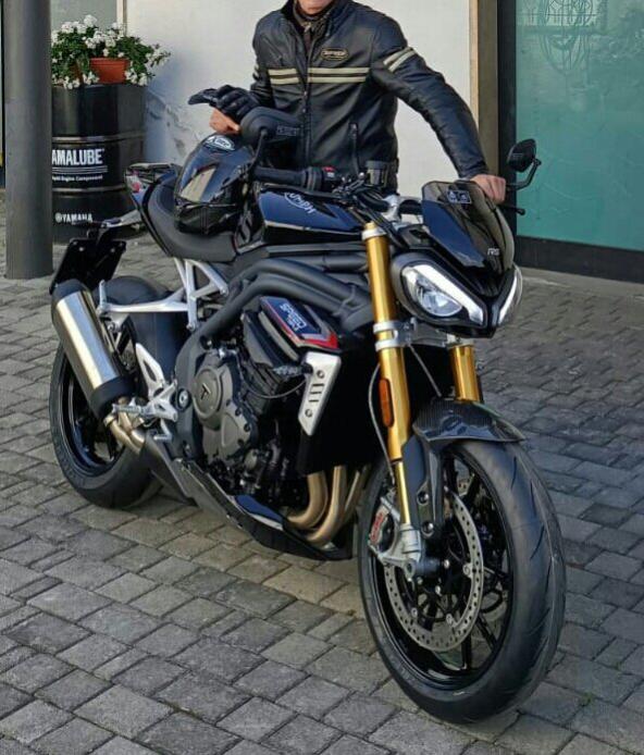 08 05 21 Speed Triple 1200 RS
